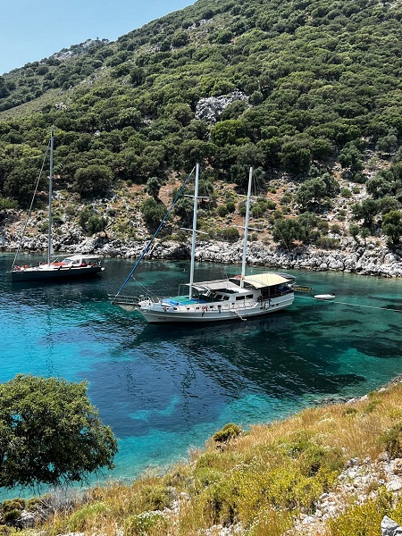 6 Nights / 7 Days Boat Cruise